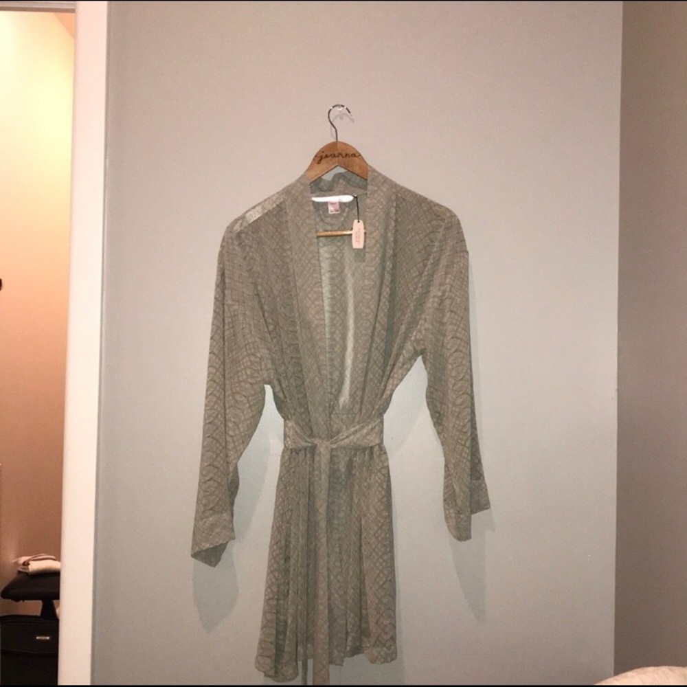 💫brand new victoria secret robe💫